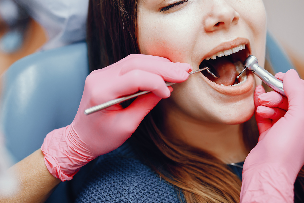 what causes periodontal disease and how can you prevent it